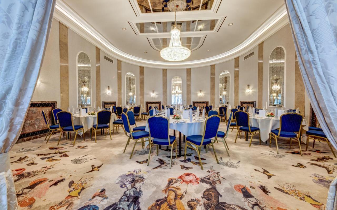 Schlosshotel Karlsruhe Exterior photo
