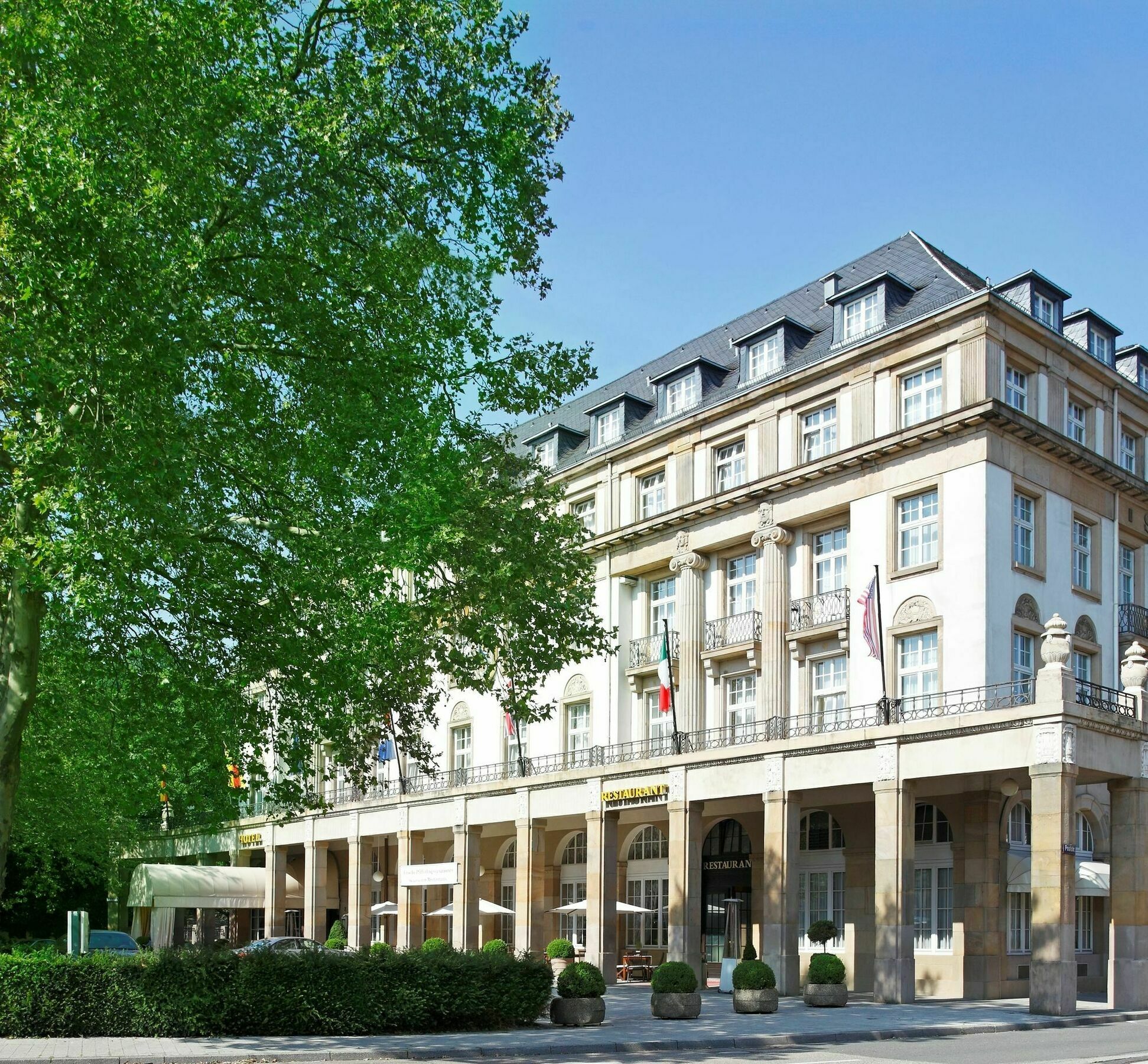Schlosshotel Karlsruhe Exterior photo